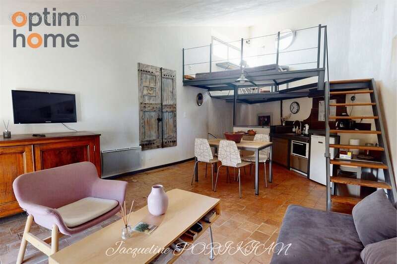 Appartement à LOURMARIN