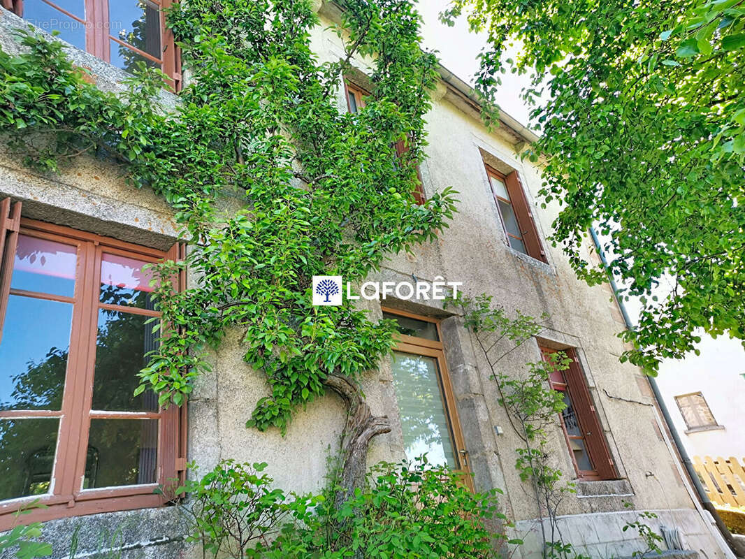 Maison Saint Alban Sur Limagnole 5 pièce(s) 113 m2 - photo 14