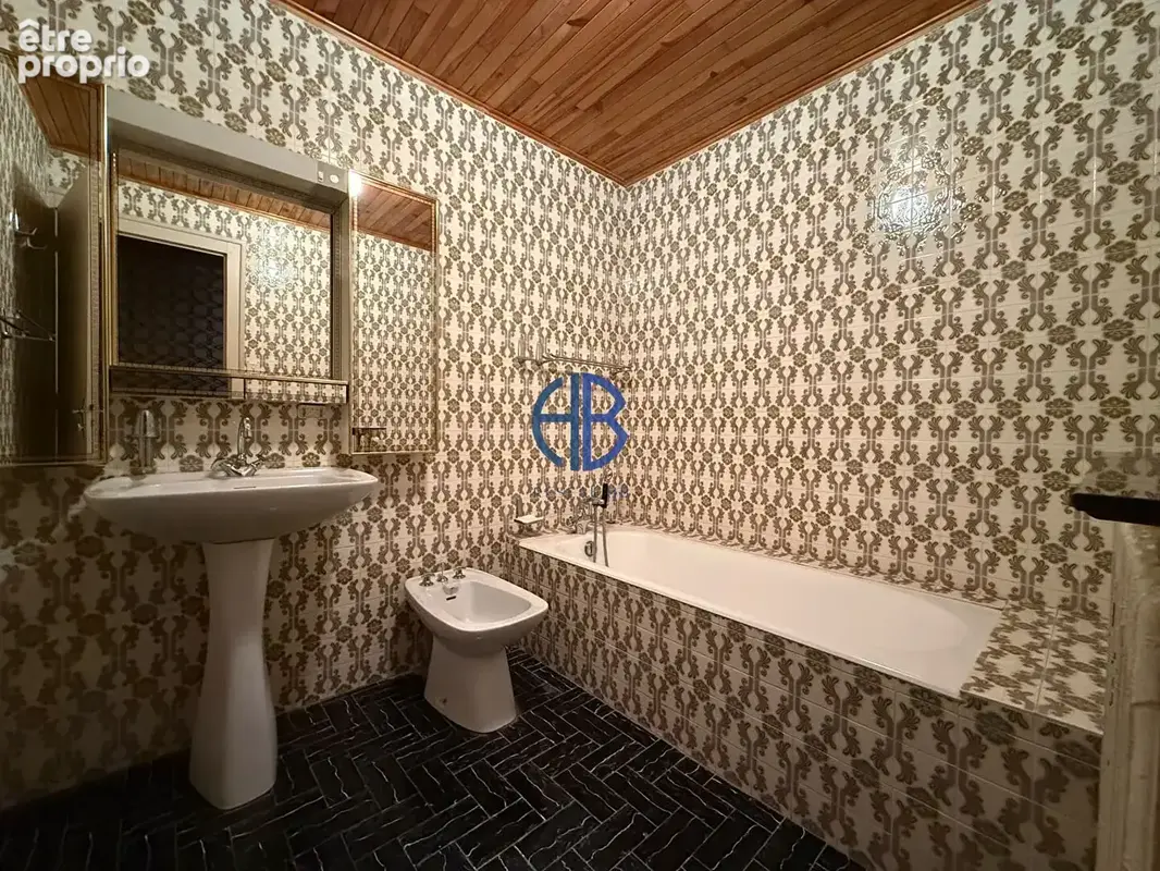 Grande maison à rénover, énorme potentiel - photo 15