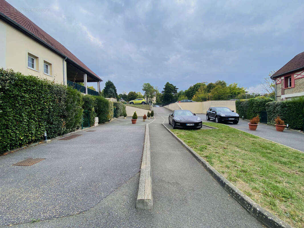 Appartement à SAINT-WITZ