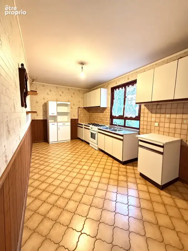 Maison 4 chambres avec sous sol total - photo 3