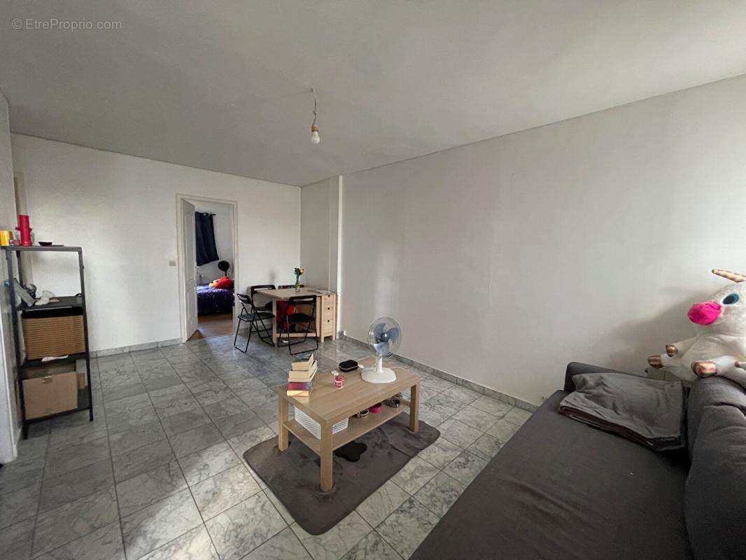 Appartement à VILLEJUIF