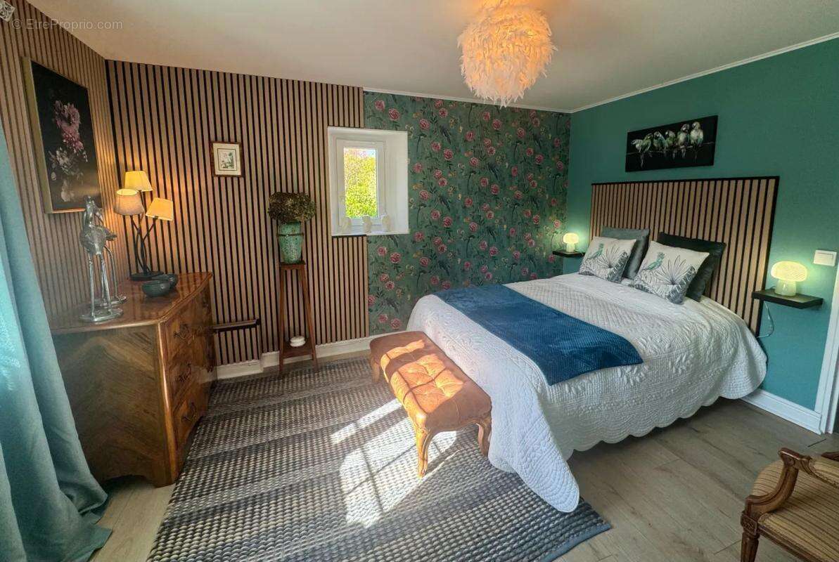 Maison de 7 pièces de 235 m² à Le Mené - photo 12