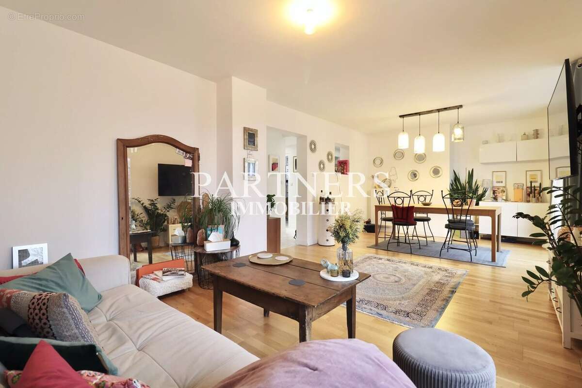 Appartement à AIX-EN-PROVENCE