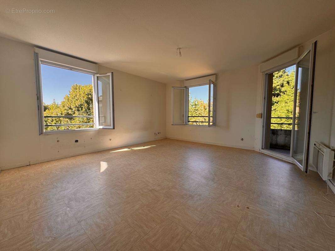 Appartement t4 - photo 2