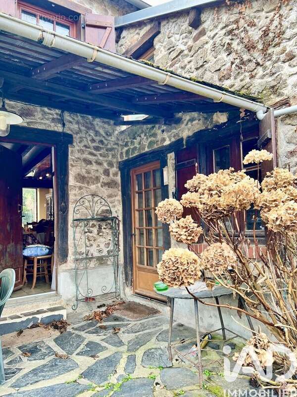 Photo 2 - Maison à FOLLES