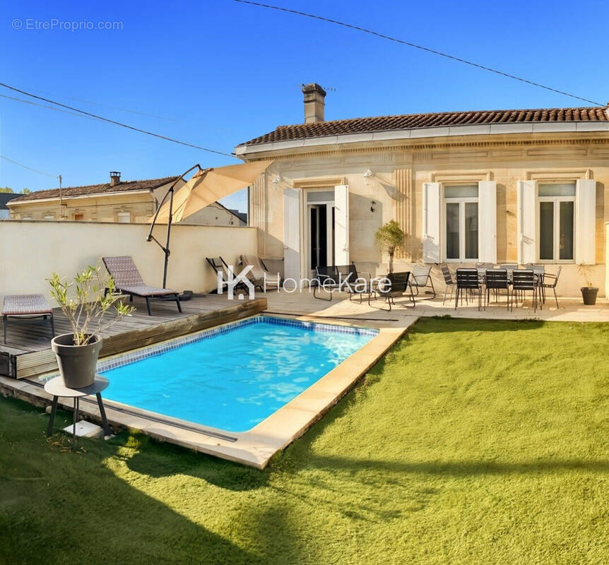 Maison à VILLENAVE-D'ORNON