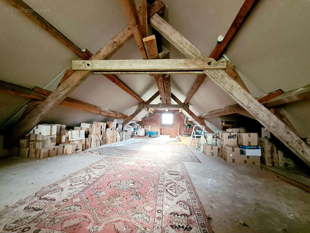 Maison à VAL-DE-MEUSE