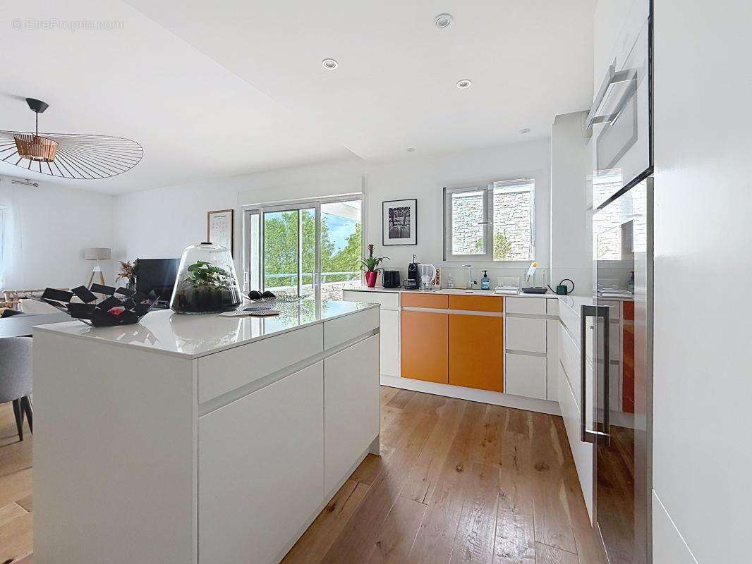 Appartement À Vendre LA ROCHELLE - photo 5