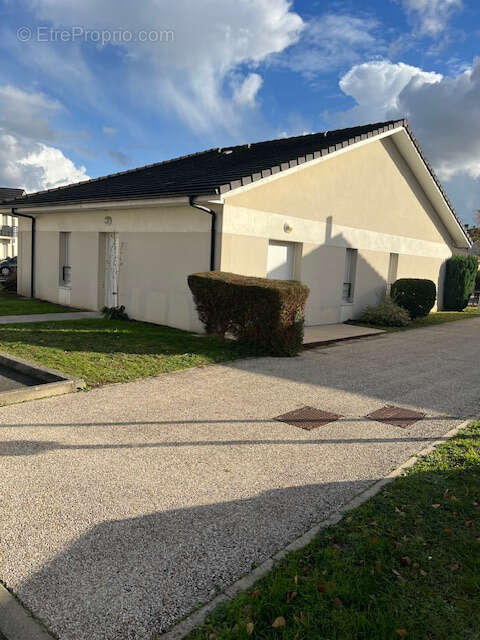 Appartement à PIERRELAYE