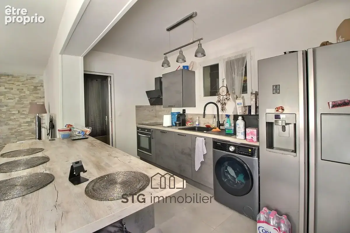 Vente maison de 147 m2 à afa - photo 3