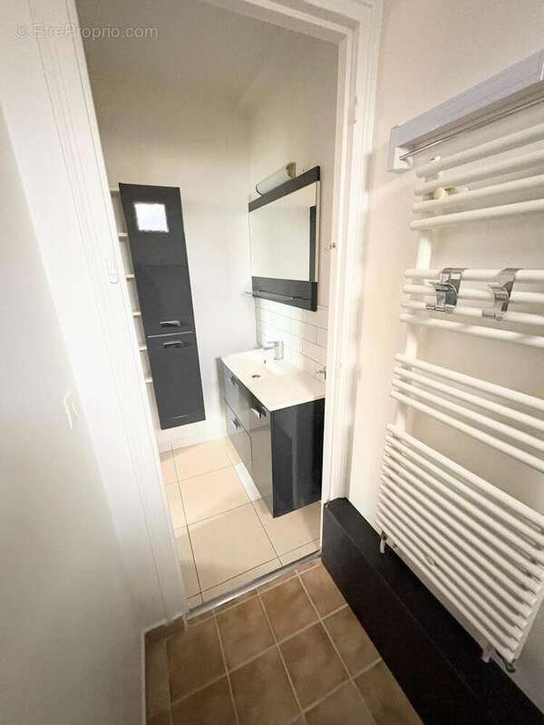 Photo 5 - Appartement à LES PAVILLONS-SOUS-BOIS