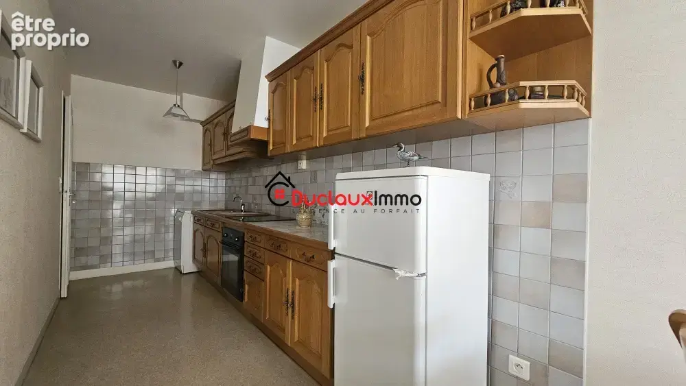 Appartement type 4 en TRÈS BON ÉTAT D'ENTRETIEN - photo 3