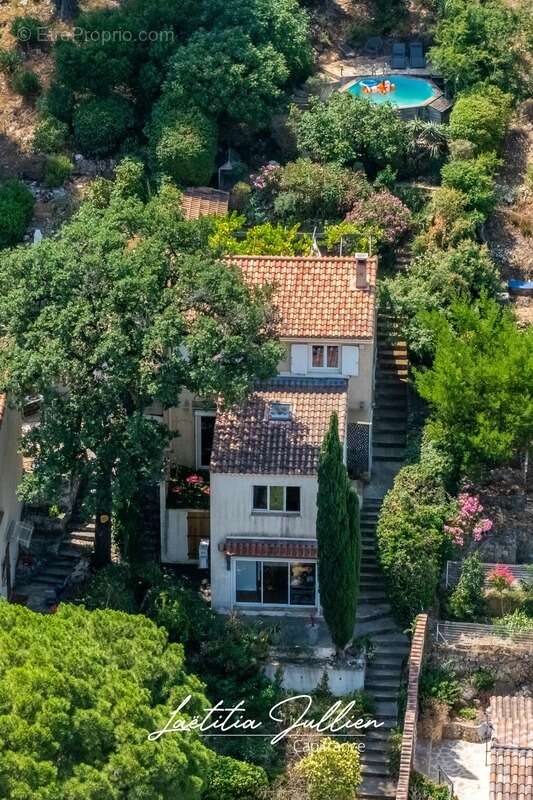 Maison à MARSEILLE-11E