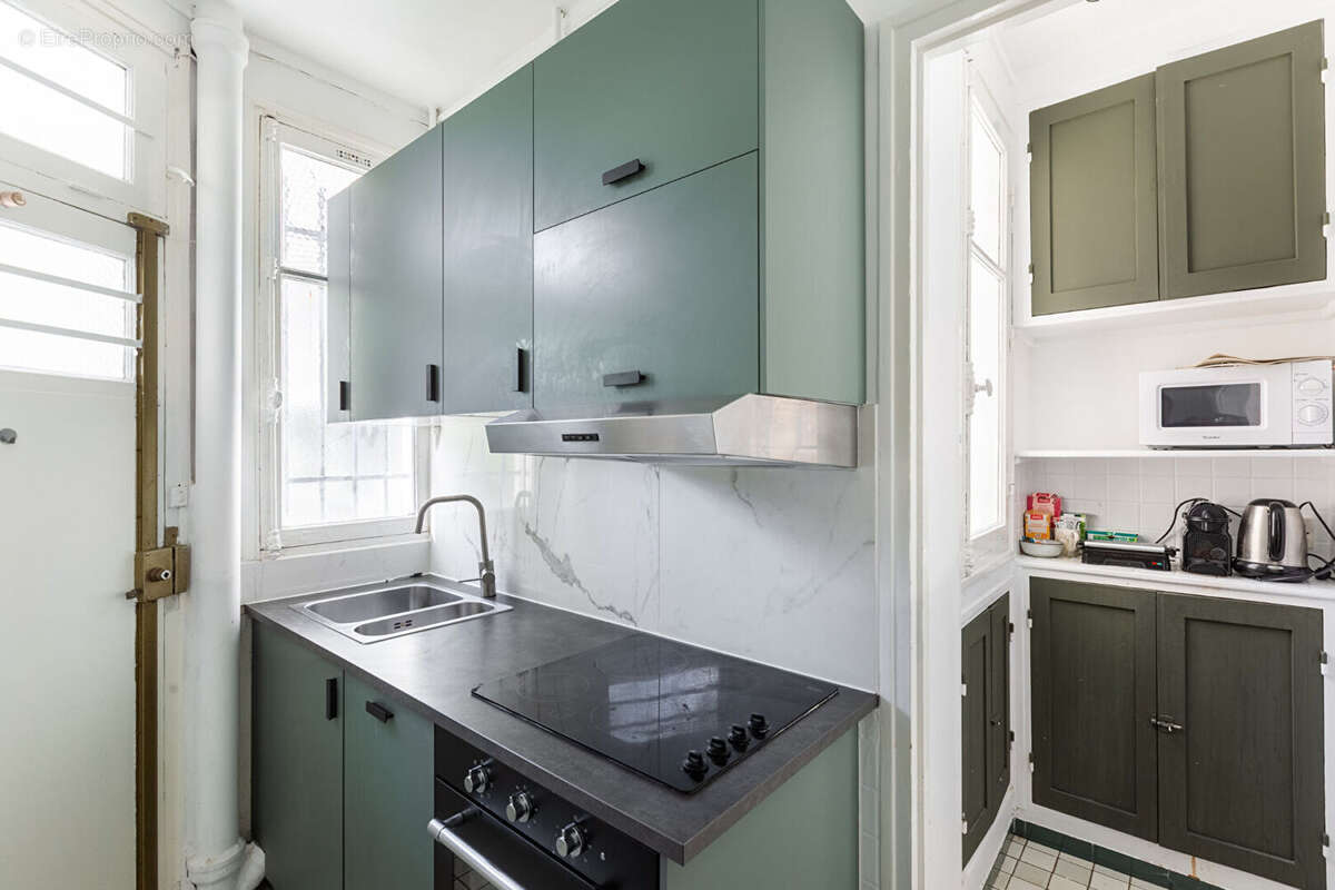 Appartement à PARIS-15E