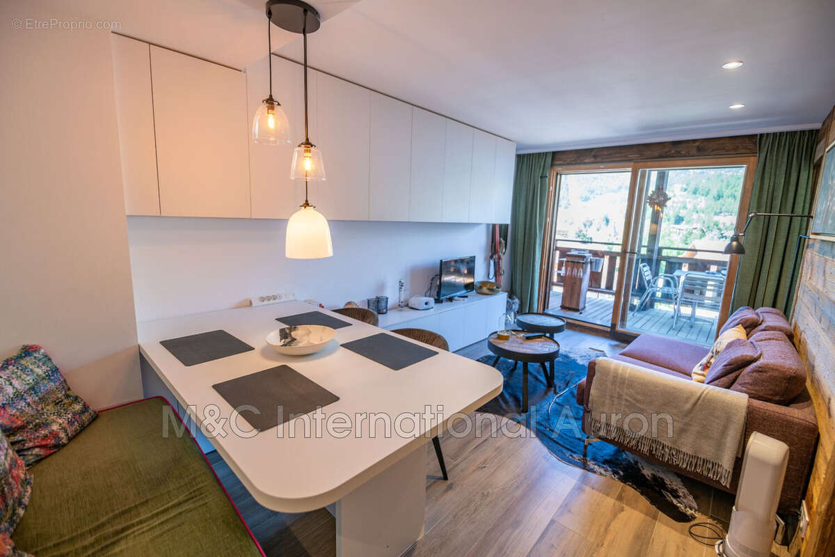 Appartement à SAINT-ETIENNE-DE-TINEE