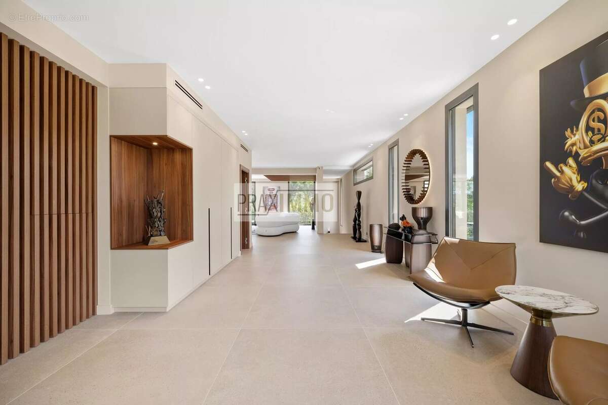 Maison à MOUGINS