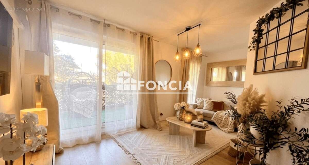 À vendre – Appartement T2 avec terrasse et stationnement – Résidence Les Collines de Saint-Antoine - photo 4