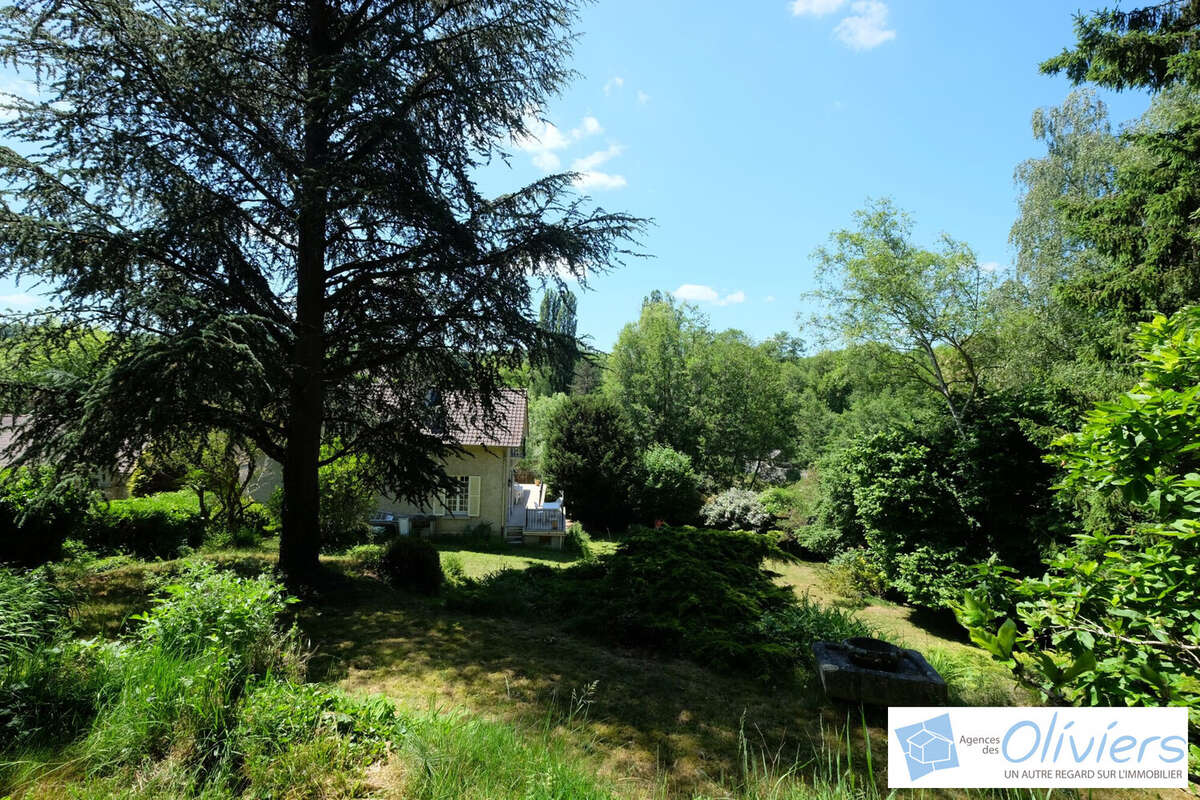 Maison à MILON-LA-CHAPELLE
