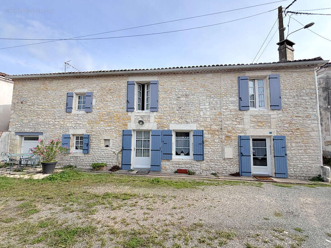 Maison Le Gua 4 pièce(s) 89 m2 - photo 3