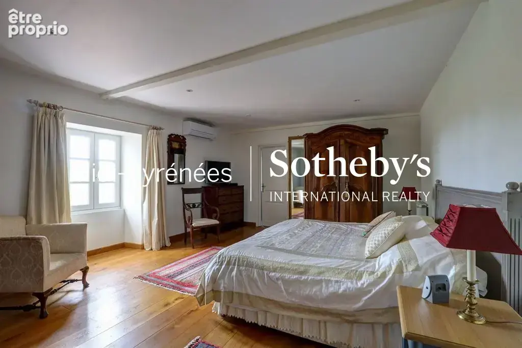 A vendre Au cœur du triangle d'Or, magnifique propriété avec 33 ha de terre et bois - photo 17