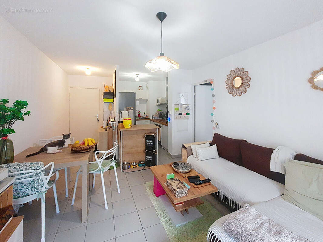 Appartement à MARSEILLE-12E