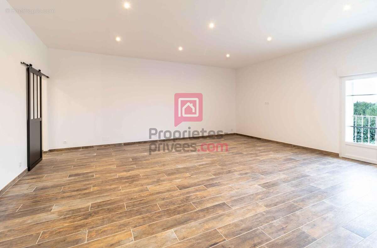 Jonquières - propriété d'exception avec 3 habitations indépendantes - photo 15