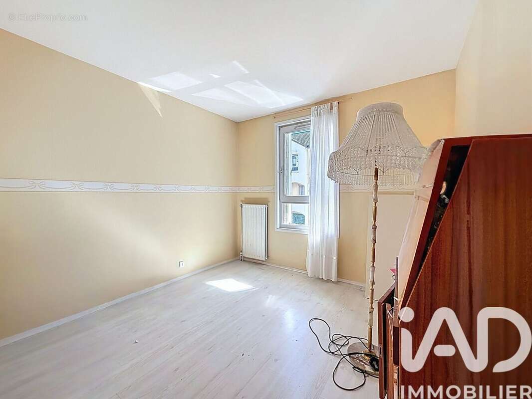 Photo 5 - Appartement à EMERAINVILLE