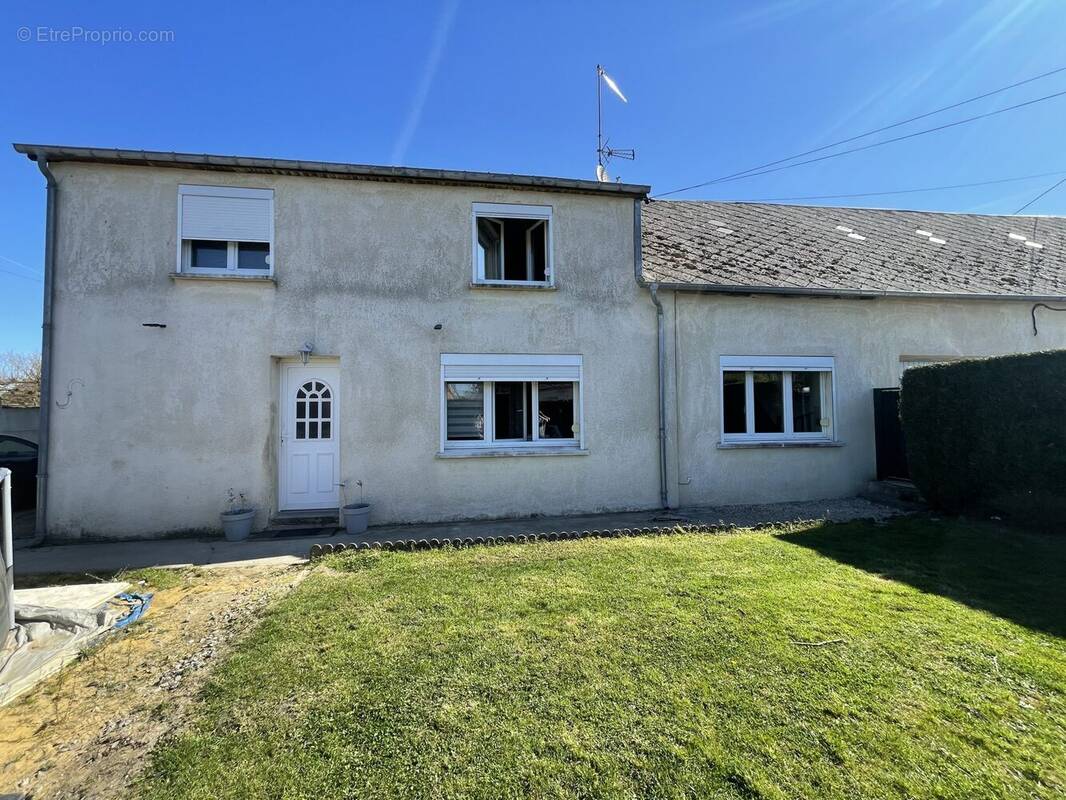Maison à BUIRONFOSSE