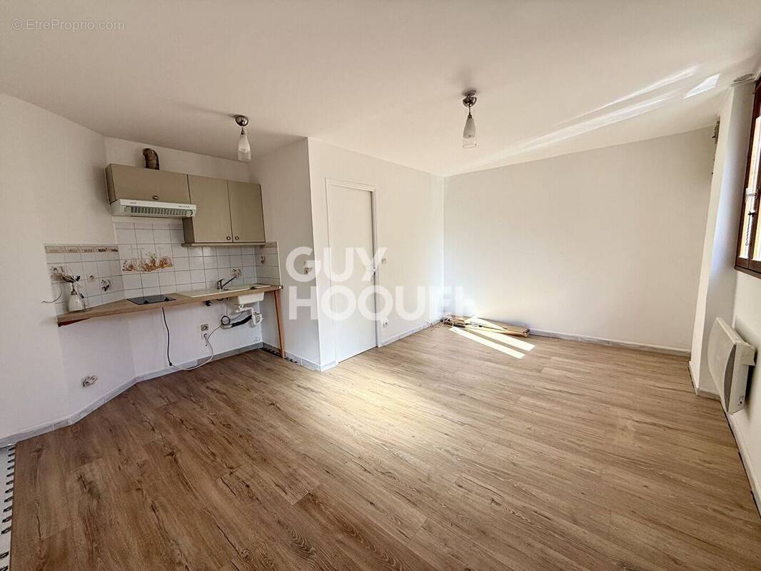 Appartement à EPONE