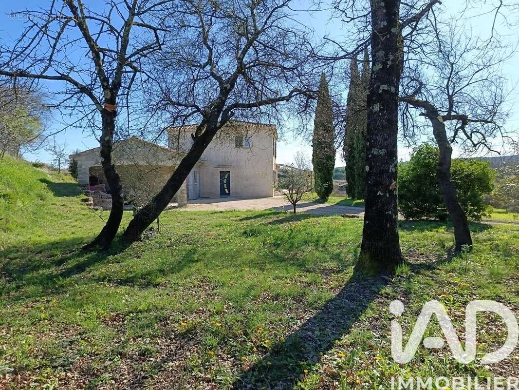Maison 155 m² à Issirac  - photo 5