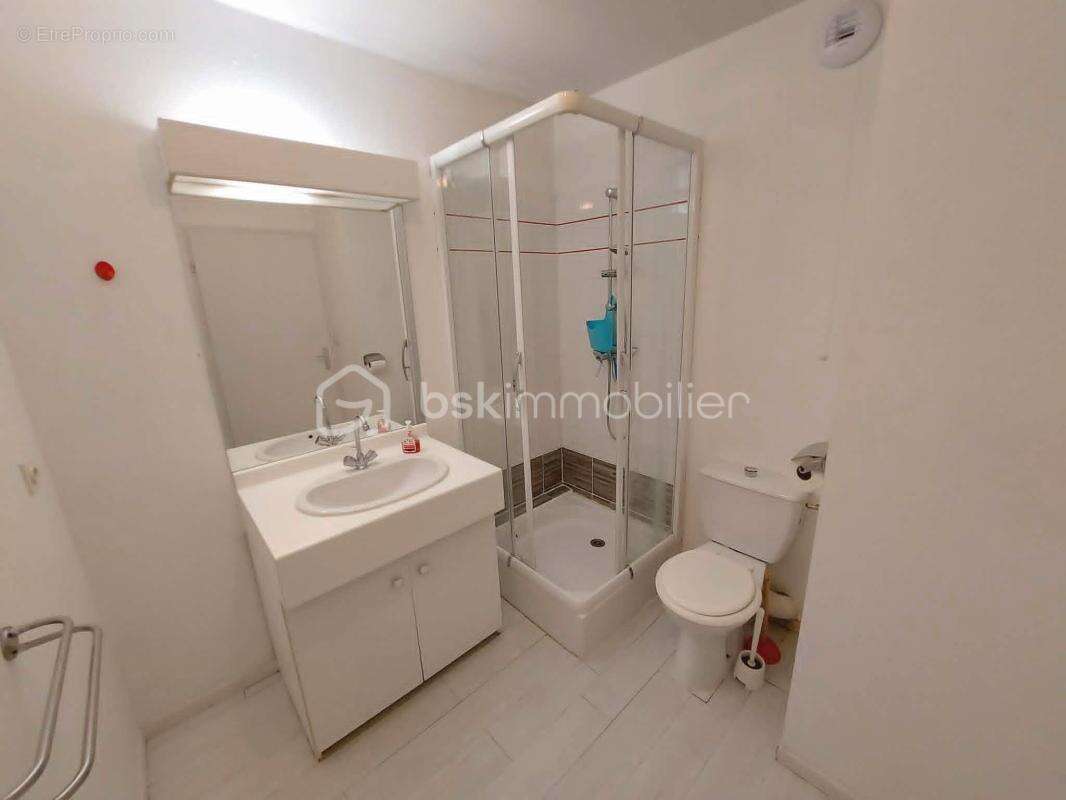 RARE À ROUEN SAINT-GERVAIS – Studio clé en main avec parking, gardien et vue panoramique ! - photo 4
