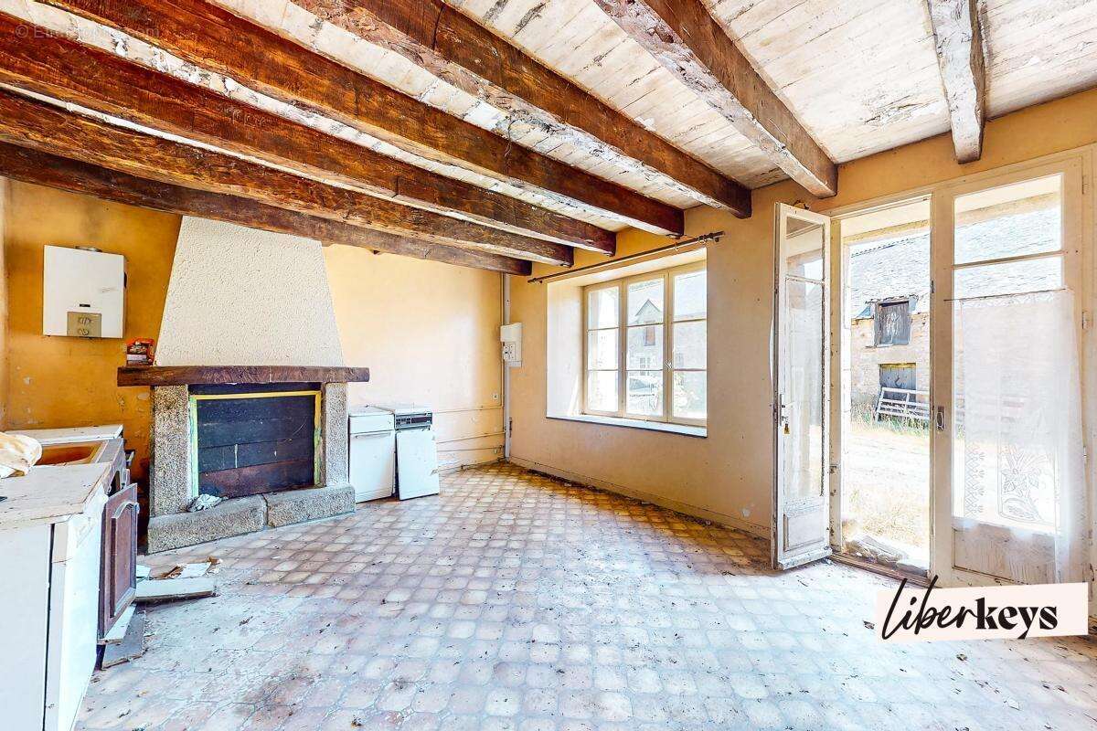 Maison en pierre de caractère – 140m² – Le Mené (Plessala) - photo 6