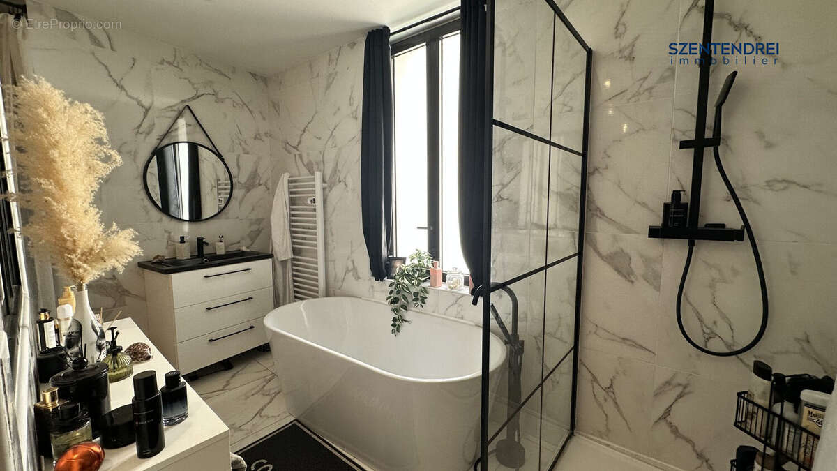 Appartement 70 m² à Lunel  - photo 9