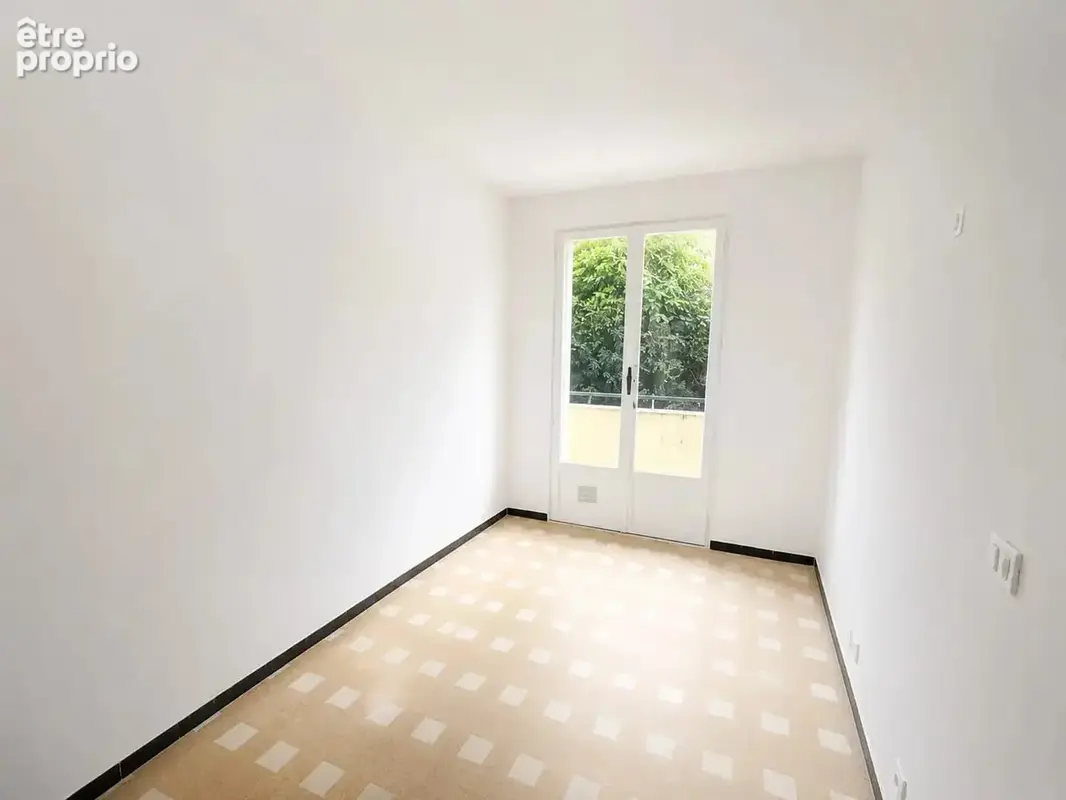 Nice  - 2/3 pieces - balcons - garage - cave - photo 4