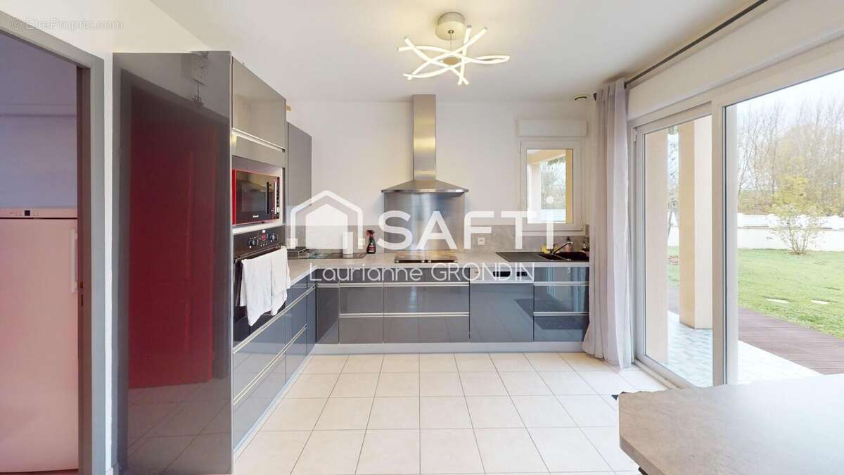 Photo 3 - Maison à ASNIERES-LA-GIRAUD