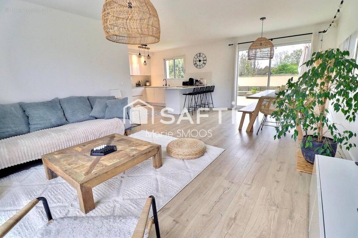 Photo 1 - Maison à MAREIL-MARLY