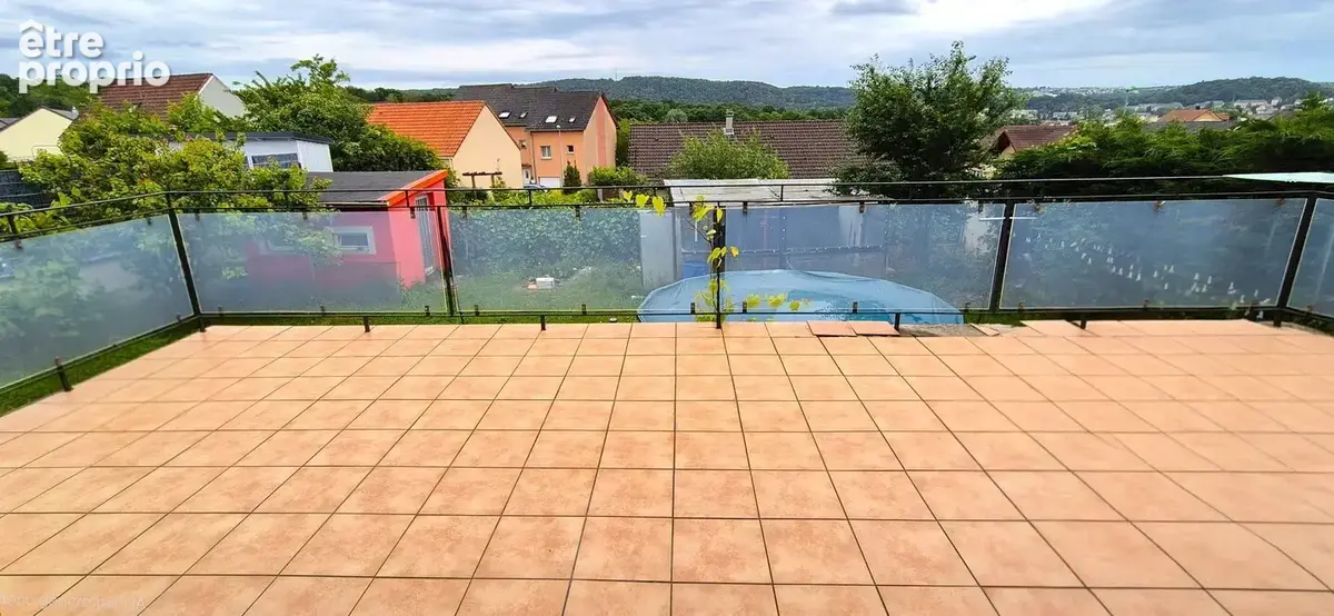 Jolie maison individuelle 5 pièces - 120 m² - garages, jardin, cave - photo 13