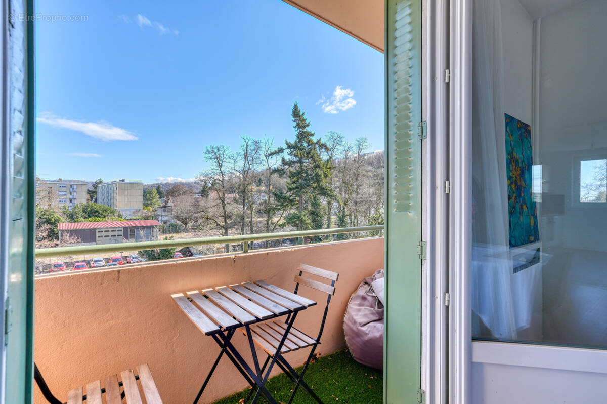 Appartement à BOURGOIN-JALLIEU