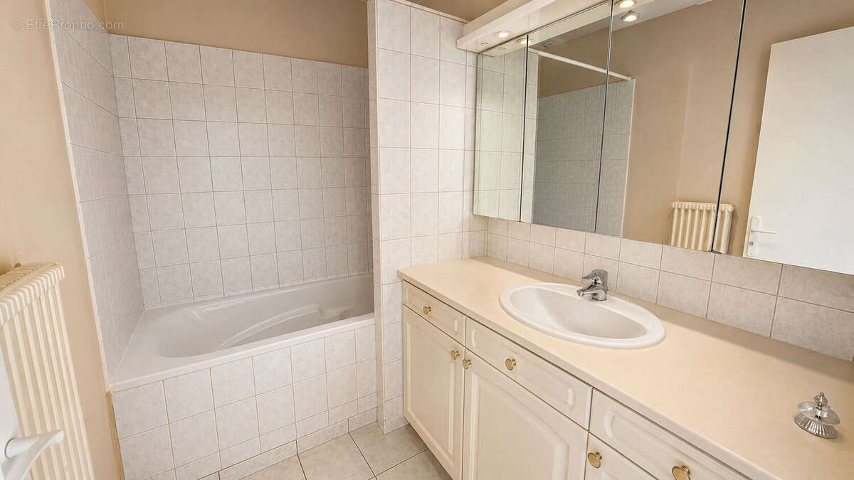 Maison 97m² à orléans - photo 11