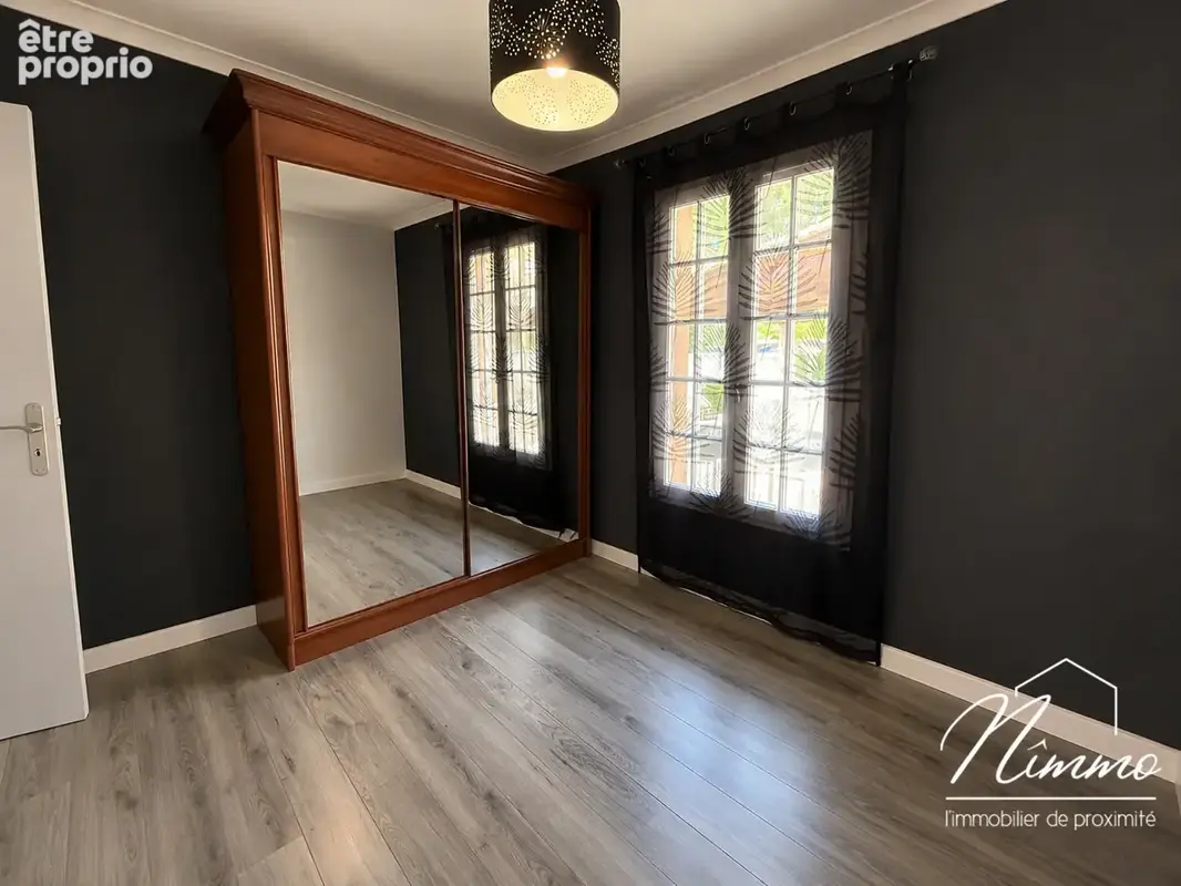Nîmes carreau de lanes - villa  avec piscine garage et terrain arbore en exclusivite - photo 6