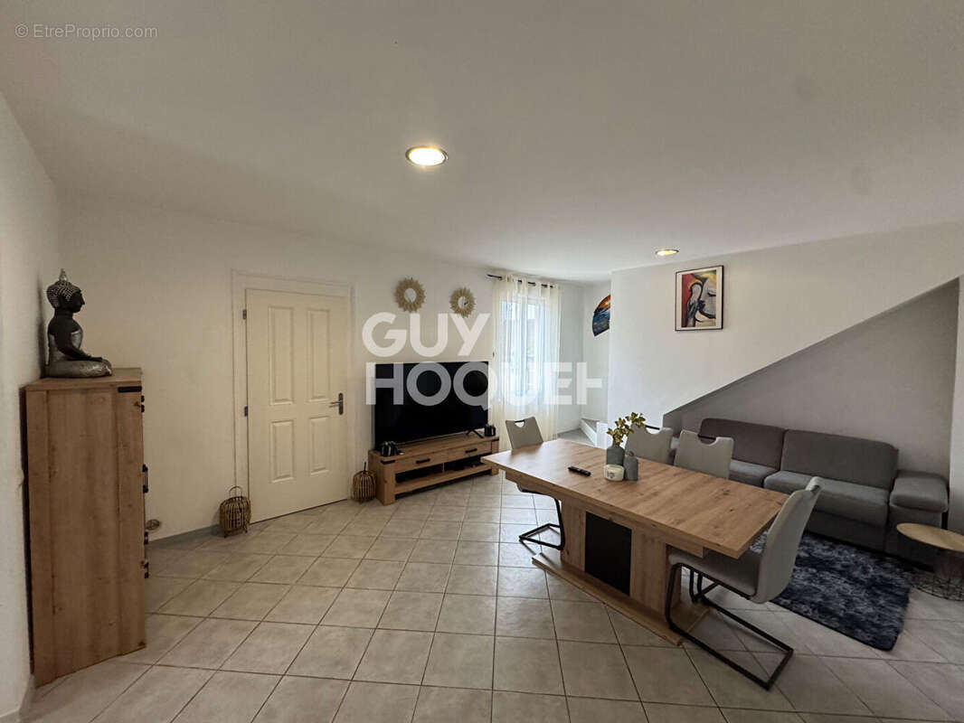 Maison à EZY-SUR-EURE