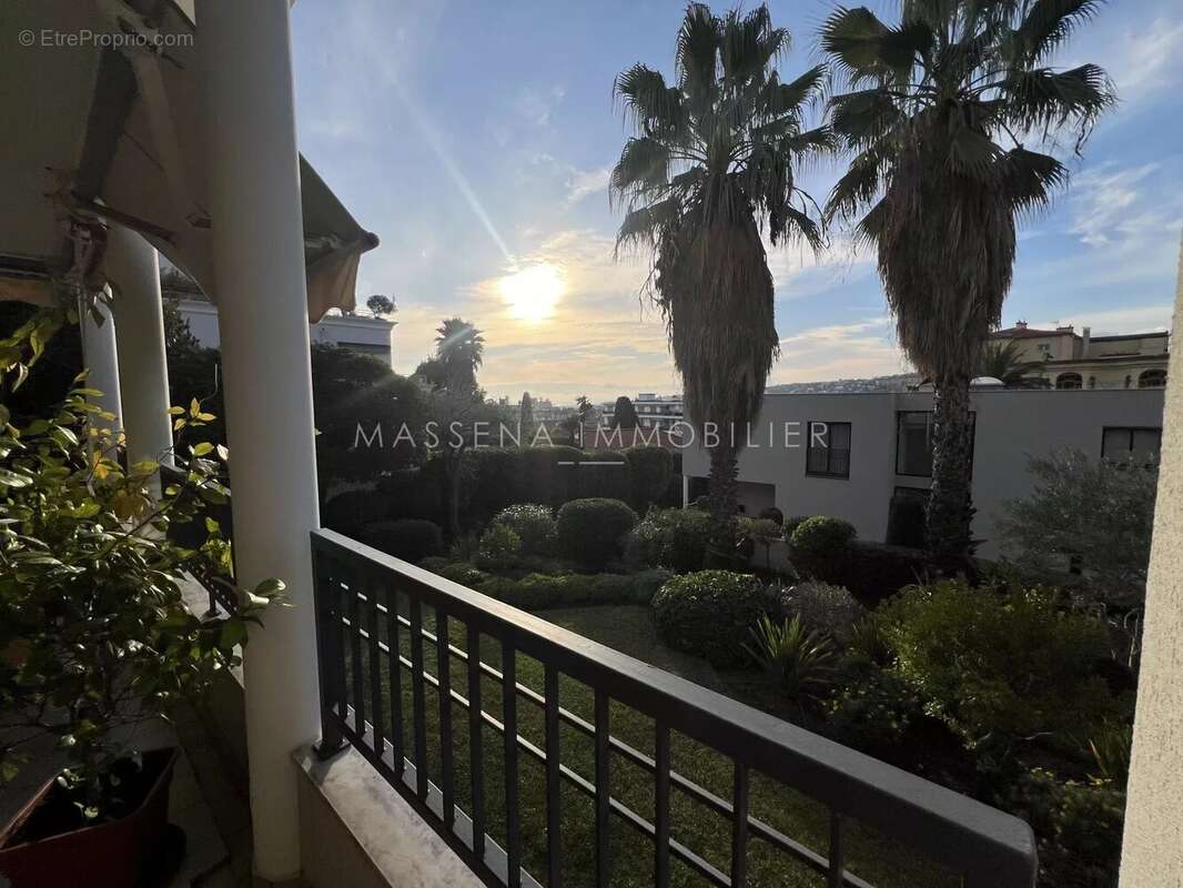 Appartement à NICE
