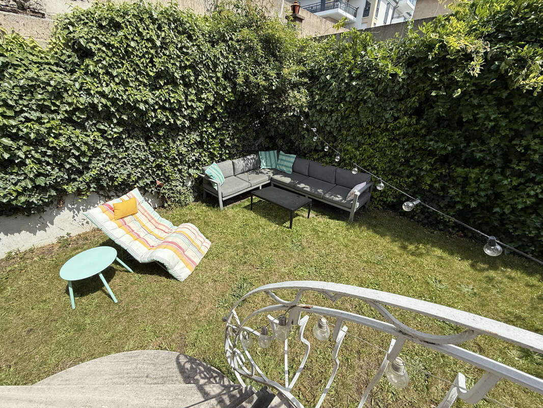 Maison à SARTROUVILLE