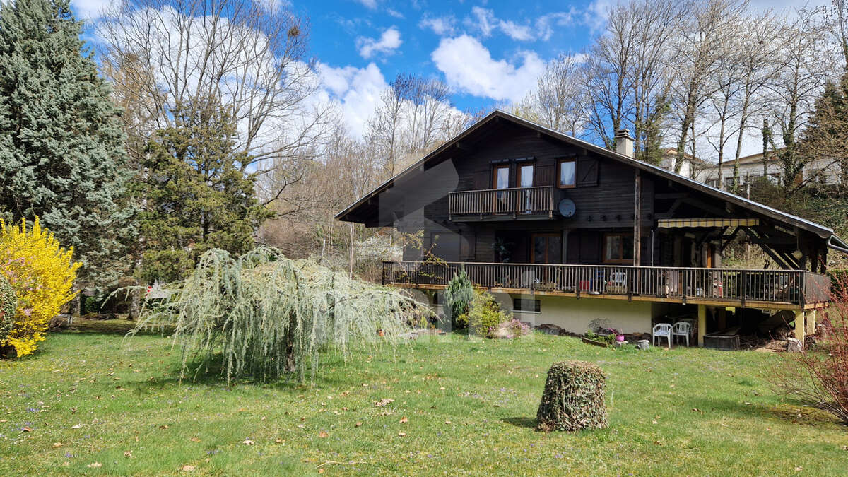 Maison à SEYTHENEX