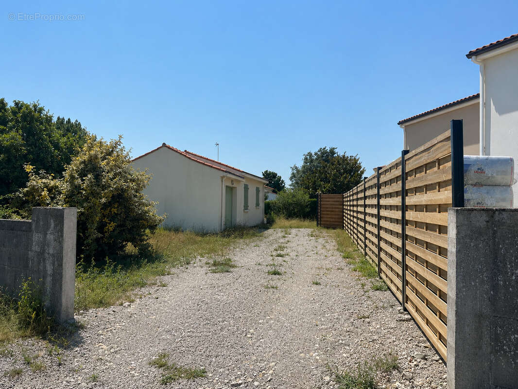 Maison à CHEMERE