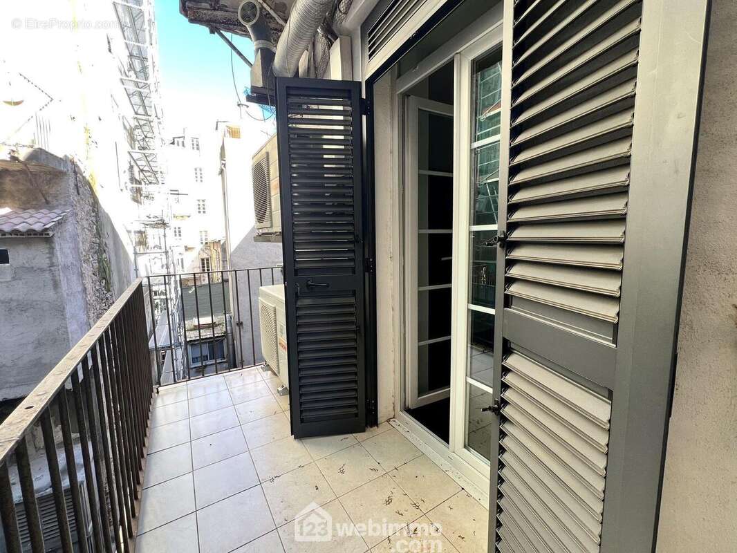 Le balcon coté cour - Appartement à SAN-MARTINO-DI-LOTA