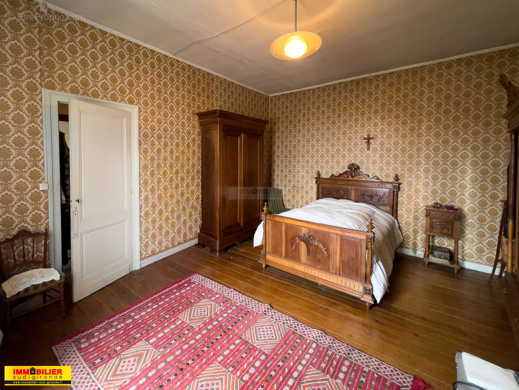 Maison à ILLATS