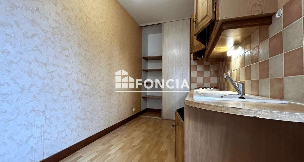 Appartement à PUY-L'EVEQUE