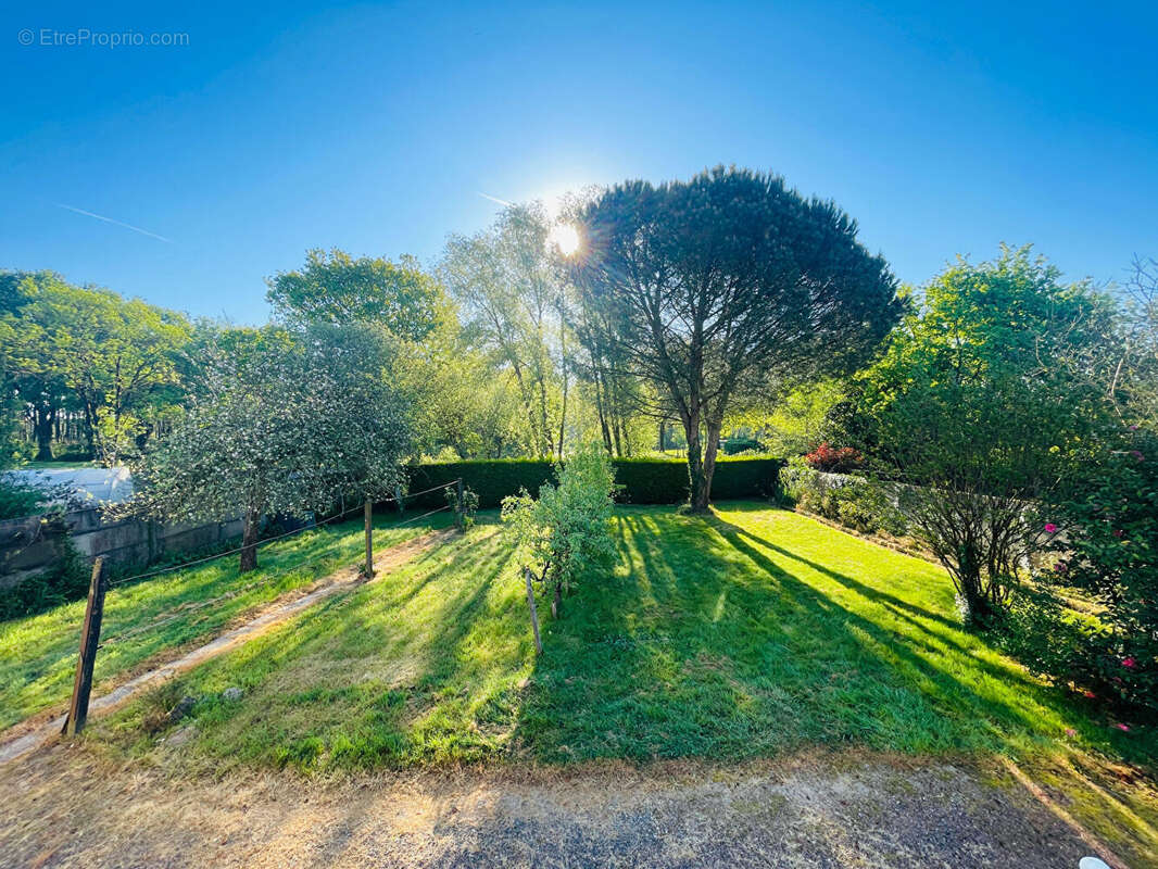 Maison à SAINT-PAUL-MONT-PENIT